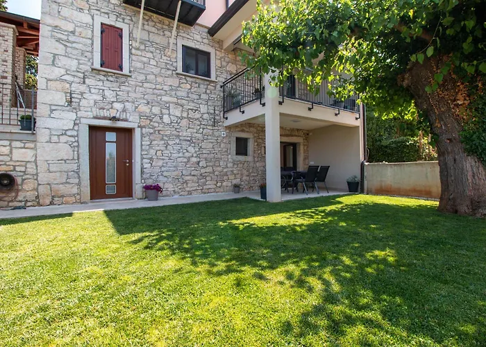 Ena Apartment Baderna